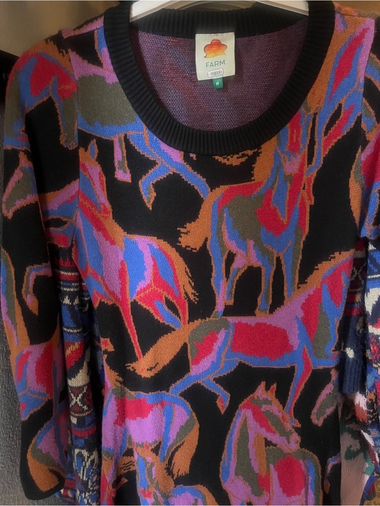 FARM Rio Dresses & Skirts - Farm Rio maxi long sleeve sweater dress with colorful horse print, keyhole back